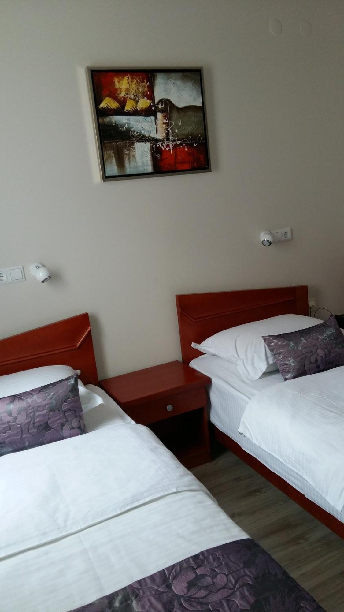 Hotel Bosna 1 Илиджа Номер фото